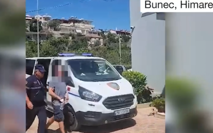 Kërcet arma pas sherrit në një lokal në plazh, arrestohen 2 persona, procedohen 2 të tjerë