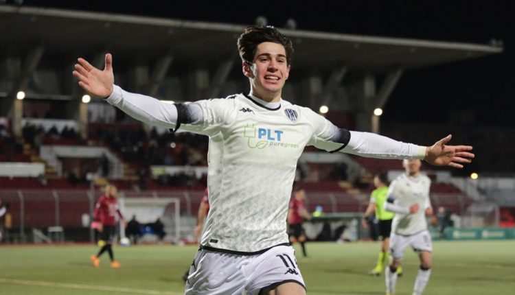 E kërkon gjysma e Serie A, por sulmuesi shqiptar ka zgjedhur klubin e futbollistit të kombëtares