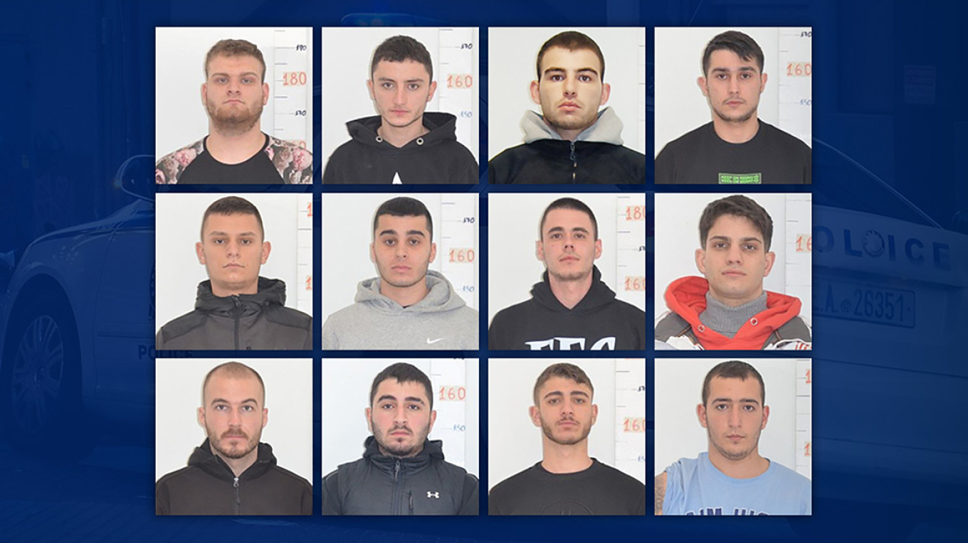 Vrasja e 19-vjeçarit nga huliganët e PAOK, Gjykata e Selanikut dënon me burgim të përjetshëm 7 nga 12 të akuzuarit, 3 prej tyre shqiptarë