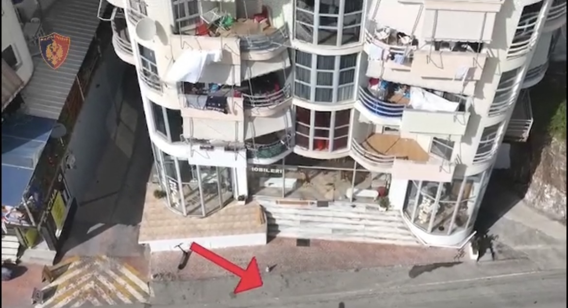 “Zaptuan” rrugët afër bregdetit dhe u merrnin para turistëve për parking, 4 të proceduar