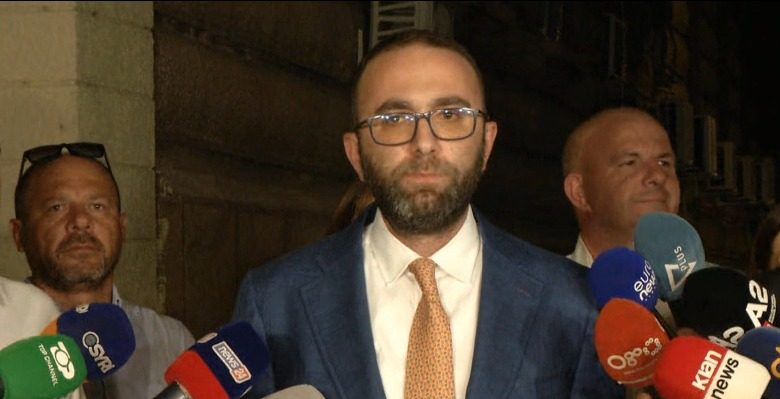 Bardhi thirrje Bashës: Reflekto, mos e ço PD në një tjetër përplasje!