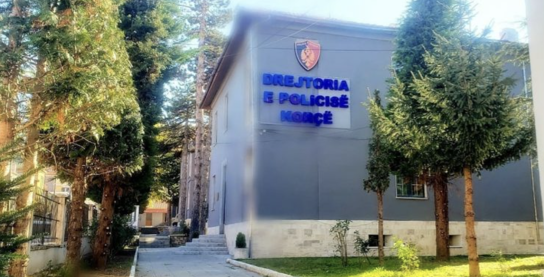 Pezullohen 3 punonjës policie në Korçë