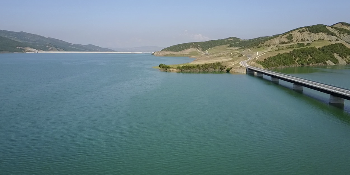 Tragjedia në Gramsh, banorët: Shteti të marrë masa, liqeni ka gropa!