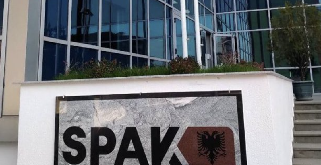 Merrnin para nga farmacitë që bënin kontrabandë, SPAK dërgon për gjykim tre zyrtarë