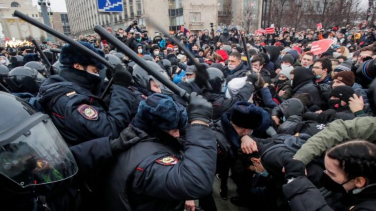 Shefi i spiunazhit të Ukrainës: Rusia është në prag të luftës civile