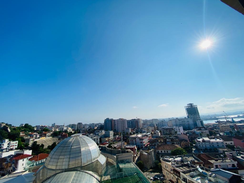 Temperatura deri në 32 gradë, si do jetë moti këtë të hënë