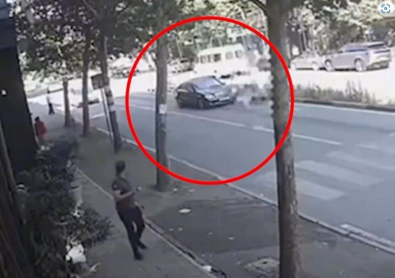 Me video/ Momenti kur automjeti përplas në tokë gruan në Tiranë