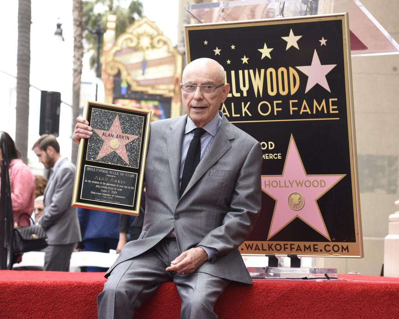 Vdes në moshën 89-vjeçare fituesi i “Oscar” Alan Arkin