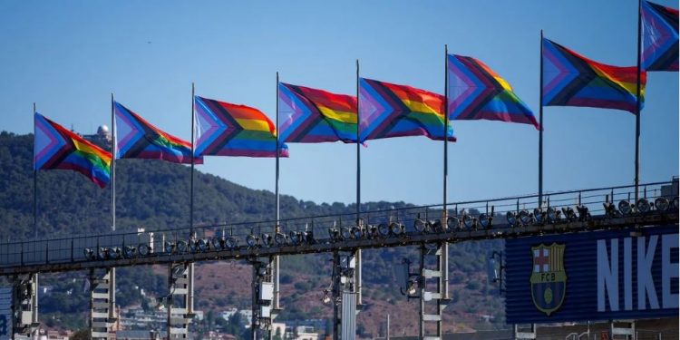 Barcelona mbështet LGBT, humbet mbi 400 mijë ndjekës në rrjetet sociale
