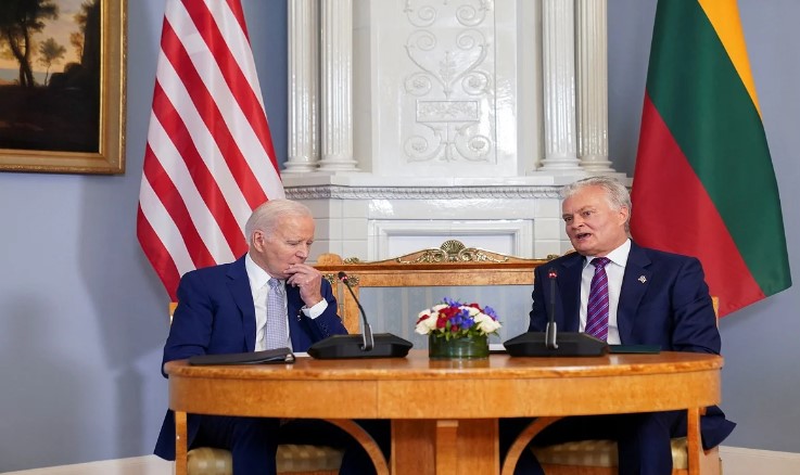 Biden në Vilnius, “pret me padurim” pranimin e Suedisë në NATO