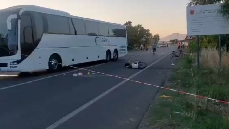 Humbën jetën burrë e grua në një aksident me motor, arrestohet drejtuesi i autobusit