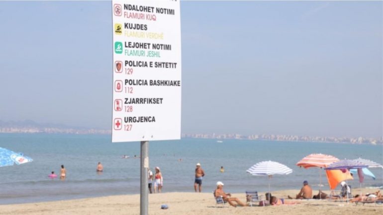 Po lahej në det, mbytet pushuesi në Golem