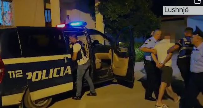 Tentuan të vidhnin gjatë natës një banesë, tre në pranga