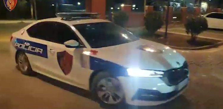 Përplasje brenda fisit, “kërcet” arma në Gramsh, detajet e para