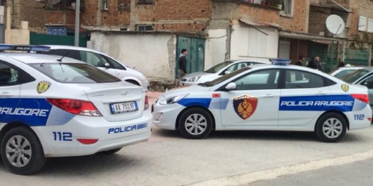 42-vjeçari gjendet i pajetë në banesë nga familjarët, ja çfarë dyshohet