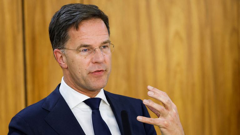 Kryeministri i Holandës, Mark Rutte jep dorëheqjen