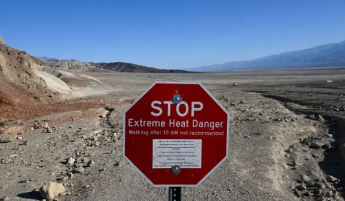 Te “Lugina e Vdekjes” në Kaliforni temperatura arrin mbi 54 gradë