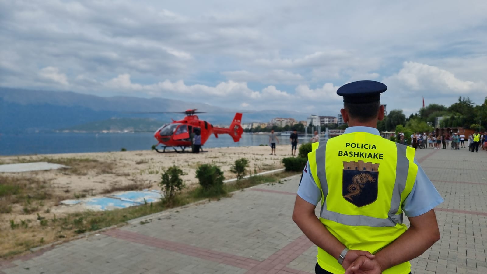 U përplas nga fadroma në Pogradec, 53-vjeçari në gjendje kritike, niset me helikopter drejt Tiranës