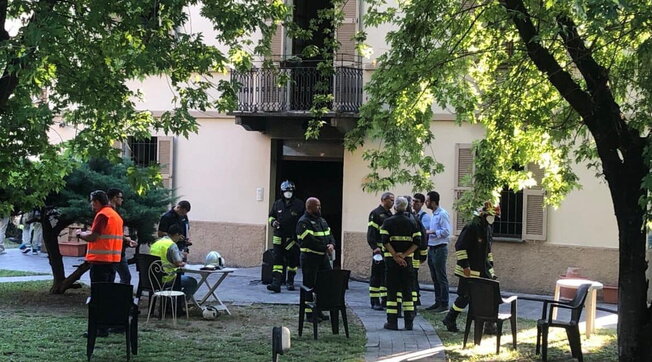 Zjarr në shtëpinë e të moshuarve në Itali, raportohet për 1 viktimë dhe 11 të lënduar