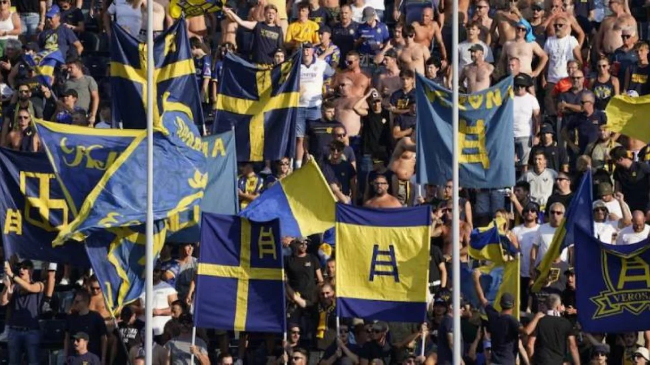 12 ultras të arrestuar te Seria A, me drogë në stadium!