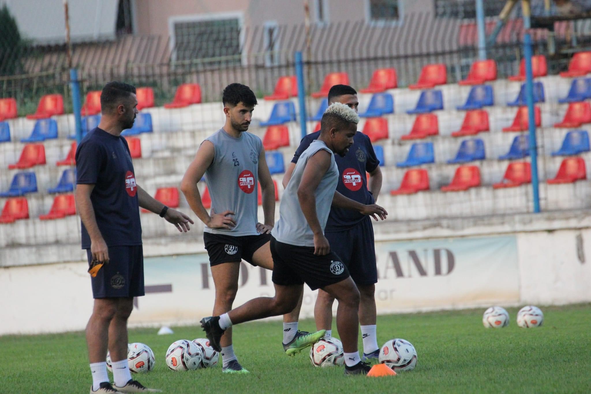 Ish-trajneri i Italisë U21 do të jetë trajneri i ri i Dinamos, vjen në kryeqytet dhe “pozon” me blutë