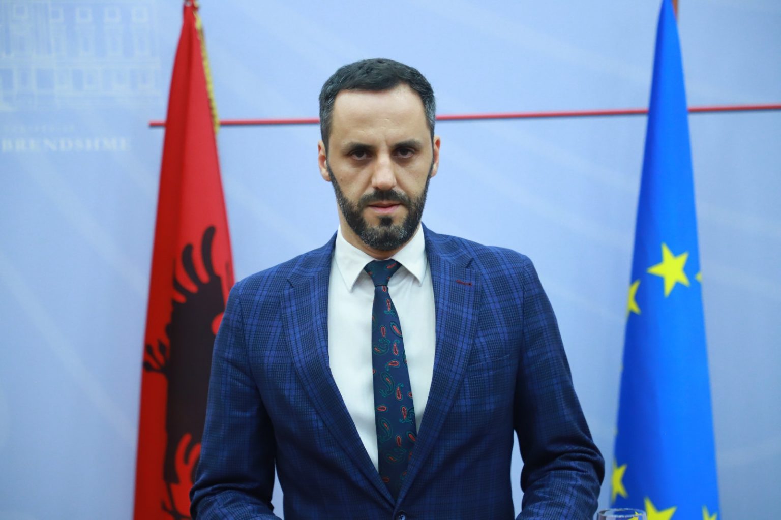 Arrestimi i policit që shiste drogë në Sarandë, zv.ministri i Brendshëm: Procesi i vetëpastrimit në radhët e policisë, në një fazë të re