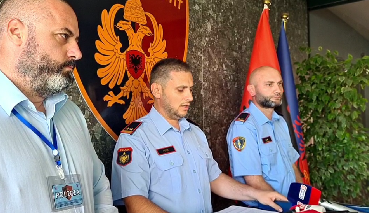 Vrasja e 32-vjeçares në Durrës, drejtori i policisë në konferencë: Vëmendje të veçantë fenomenit të shfrytëzimit të prostitucionit! (VIDEO)