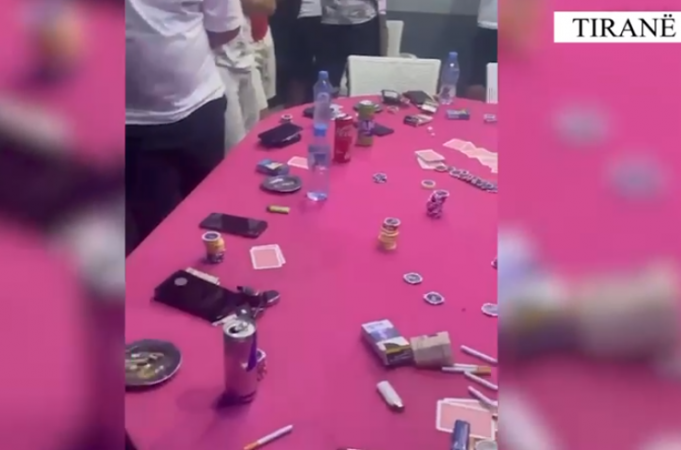  11 të arrestuar dhe një pronar lokali i shpallur në kërkim/ Policia godet rrjetin e basteve online, pokerit e kokainës (VIDEO) 