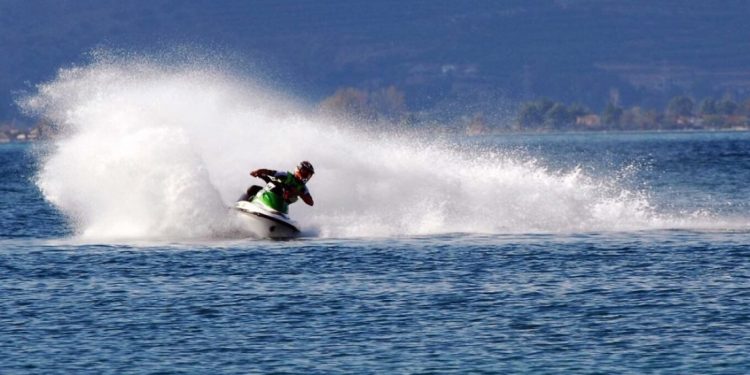 Ndërron jetë te Trauma 16-vjeçari që u përplas me “Jet Ski” në plazhin e Llamanit