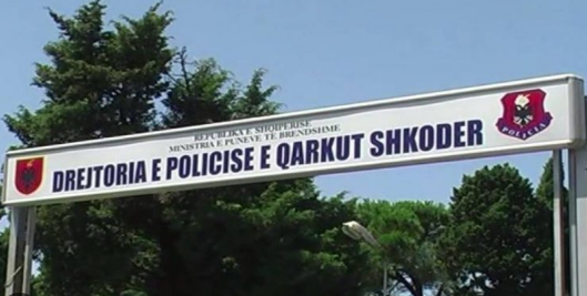 Tentuan të vidhnin automjetin e bllokuar nga policia, në pranga roja dhe bashkëpunëtori i tij