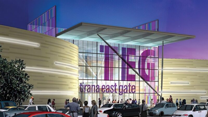 EMRI/ Menaxheri i sigurisë vetëvritet me armë brenda qendrës tregtare TEG në Tiranë