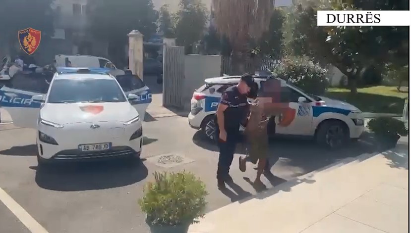 Zbardhet vrasja e 32-vjeçares tek Ura e Dajlanit, arrestohen dy autorët, procedohen dhe tri vajzat që ishin prezente (EMRAT+VIDEO)