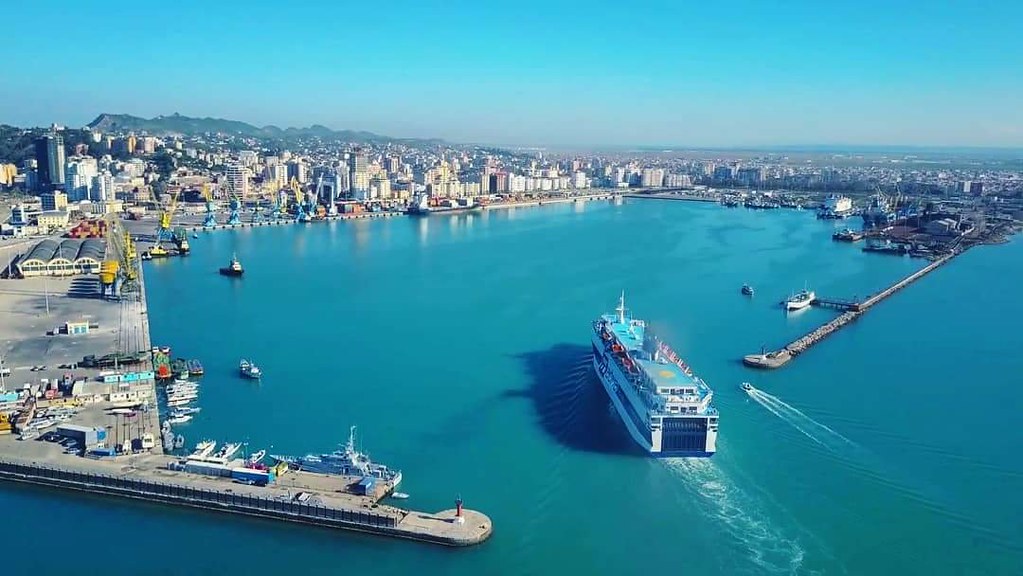Në 8 muaj, porti i Durrësit regjistron 5% më shumë pasagjerë dhe 25% më shumë konteinerë