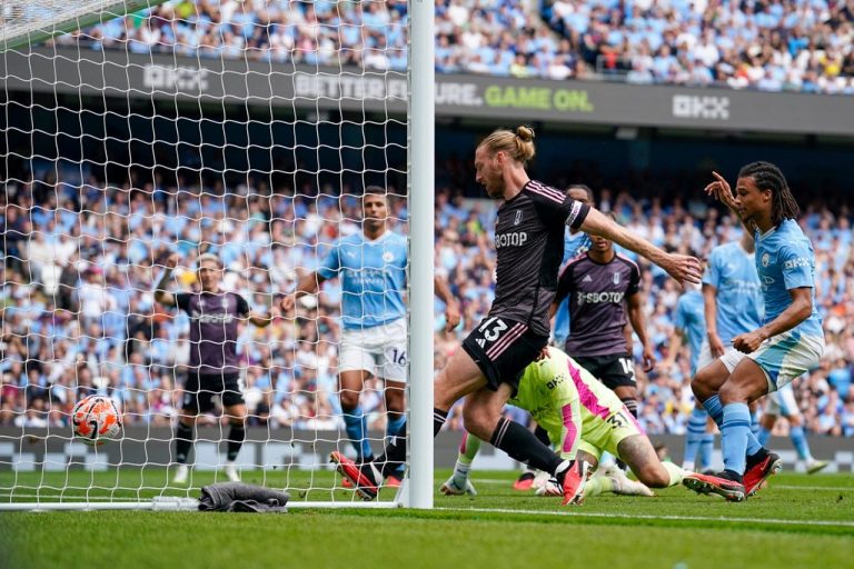 Manchester City goleadë ndaj Fulham, Chelsea dështon në shtëpi
