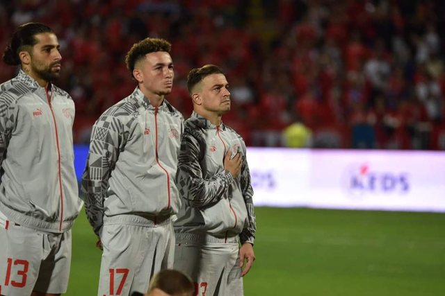 Emocionuese! Shikoni gjestin e Shaqirit gjatë Himnit të Kosovës (VIDEO)