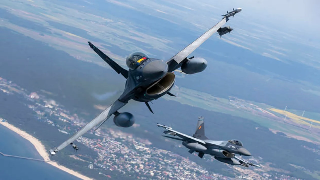 Holanda planifikon dërgimin e avionëve luftarakë F-16 në Ukrainë në vitin 2024
