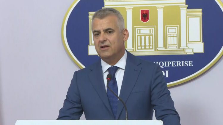 Dule: Po bëhen shkelje flagrante gjatë regjistrimit të popullsisë. Apel BE: Ndiqni procesin