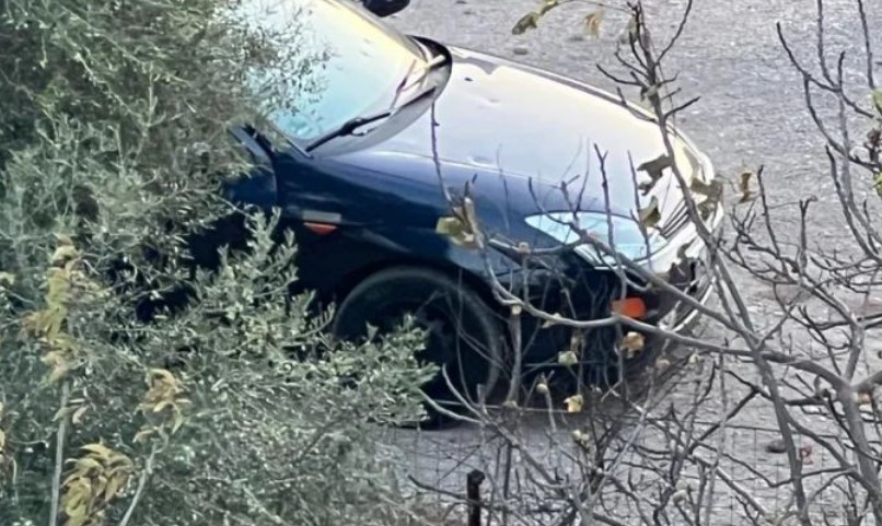 Makina e autorëve me targa shqiptare false, detaje nga masakra në Athinë