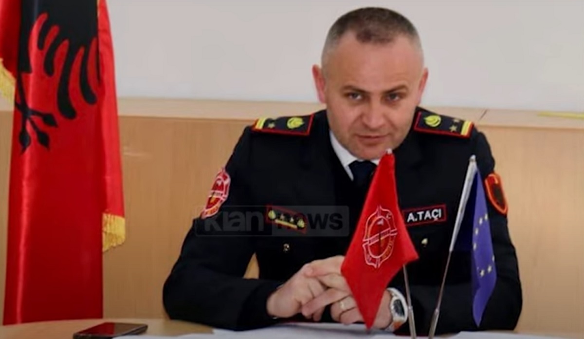 Lirohen nga qelia drejtori i Zjarrfikëses Cërrik dhe 4 të arrestuarit e tjerë, akuzohen për krime zgjedhore