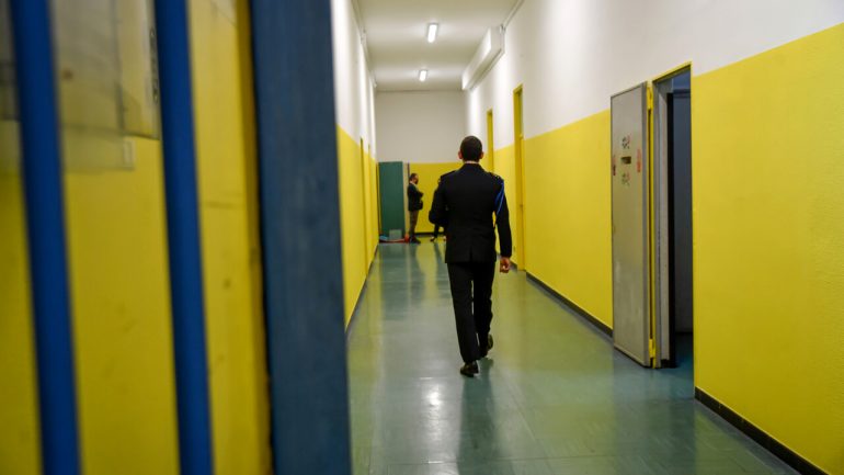 Shqiptari i dënuar në Itali arratiset në mënyrë spektakolare nga burgu, mediat italiane: Aksion i denjë për skenar filmi