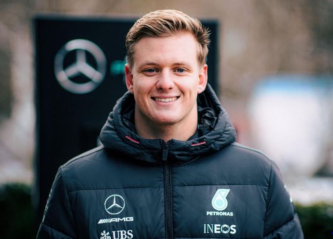 Djali i legjendës Shumaker gati të tërhiqet nga Formula 1 për një tjetër sport