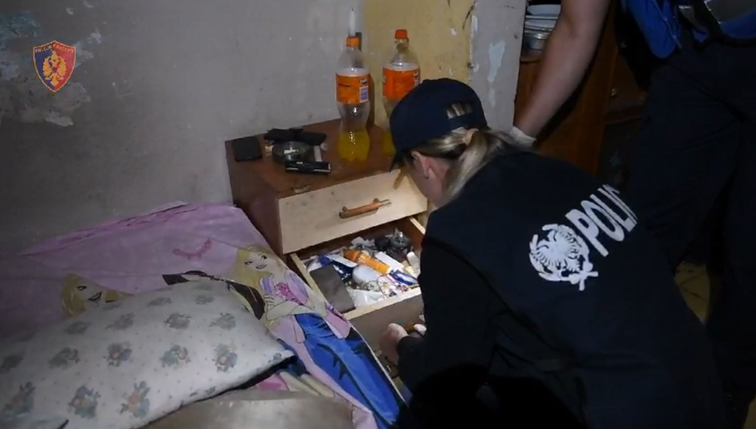 “Njëra shtatzënë, tjetra 68 vjeçe”. Operacioni antidrogë, shkon në 90 numri i të arrestuarve në Tiranë