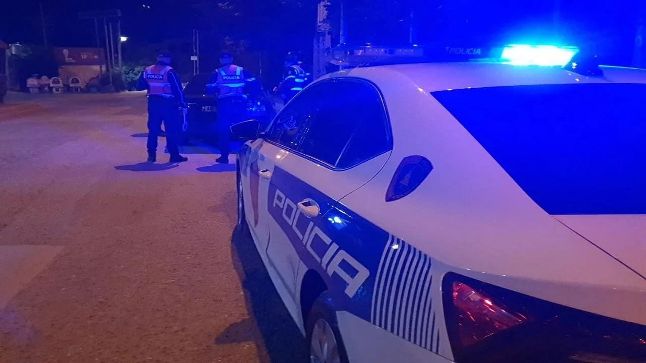 68-vjeçari dyshohet se tentoi ta përdhunojë, arrestohet 21-vjeçarja që e goditi me thikë