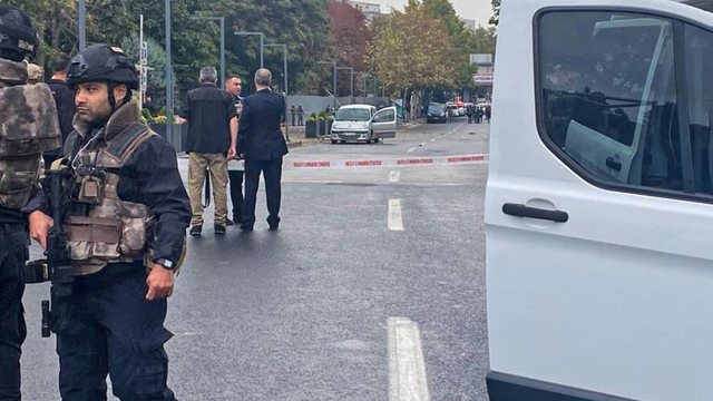 VIDEO/ Sulm terrorist në Turqi, sulmohet Ministria e Punëve të Brendshme, plagosen 2 policë