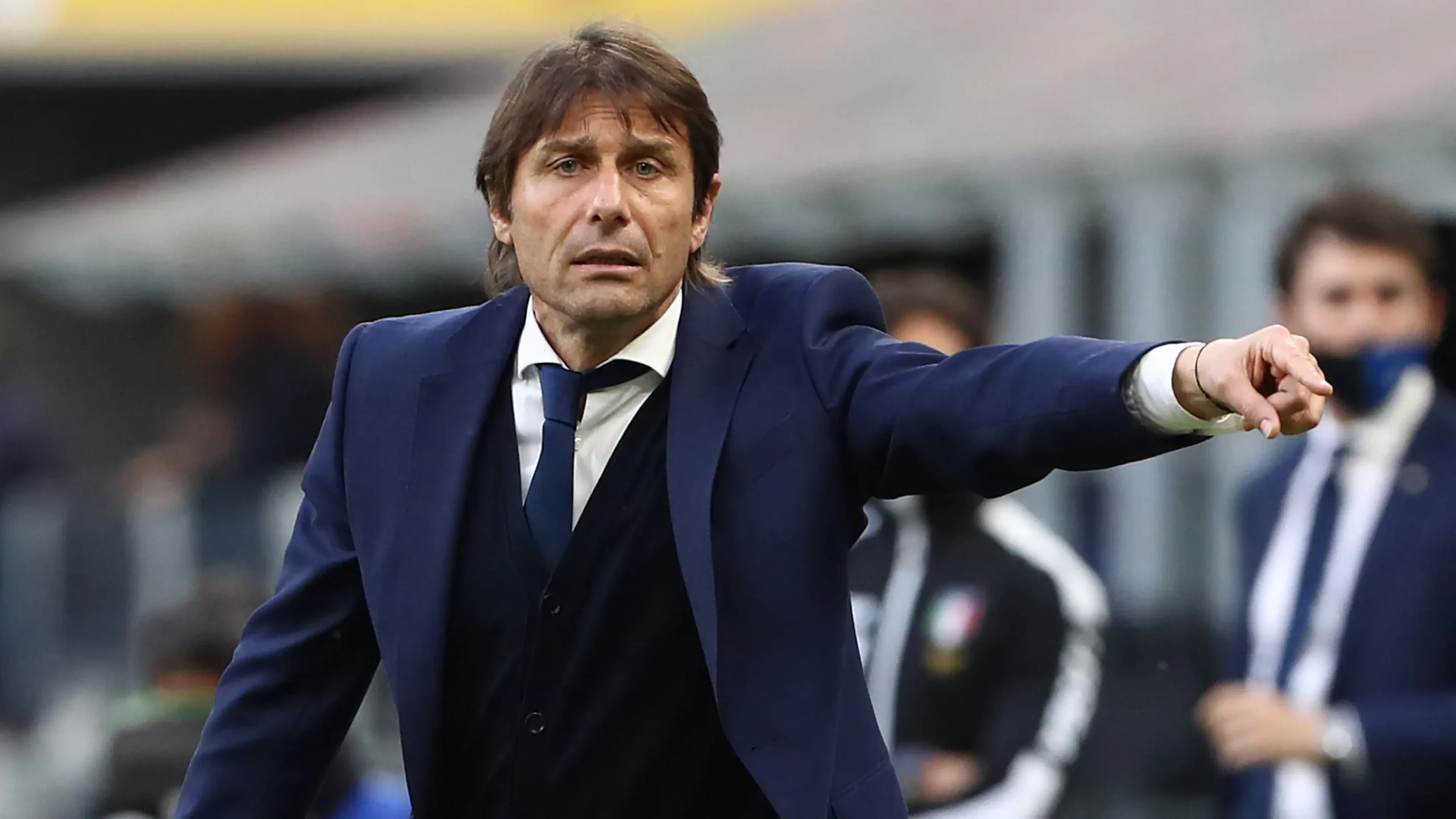 Napoli e kërkon, Antonio Conte flet për mundësinë e rikthimit në bankinë