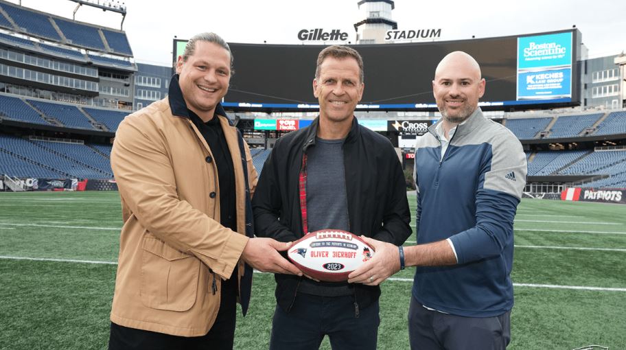 E shkarkuan nga Gjermania, Birhof i bashkohet futbollit amerikan