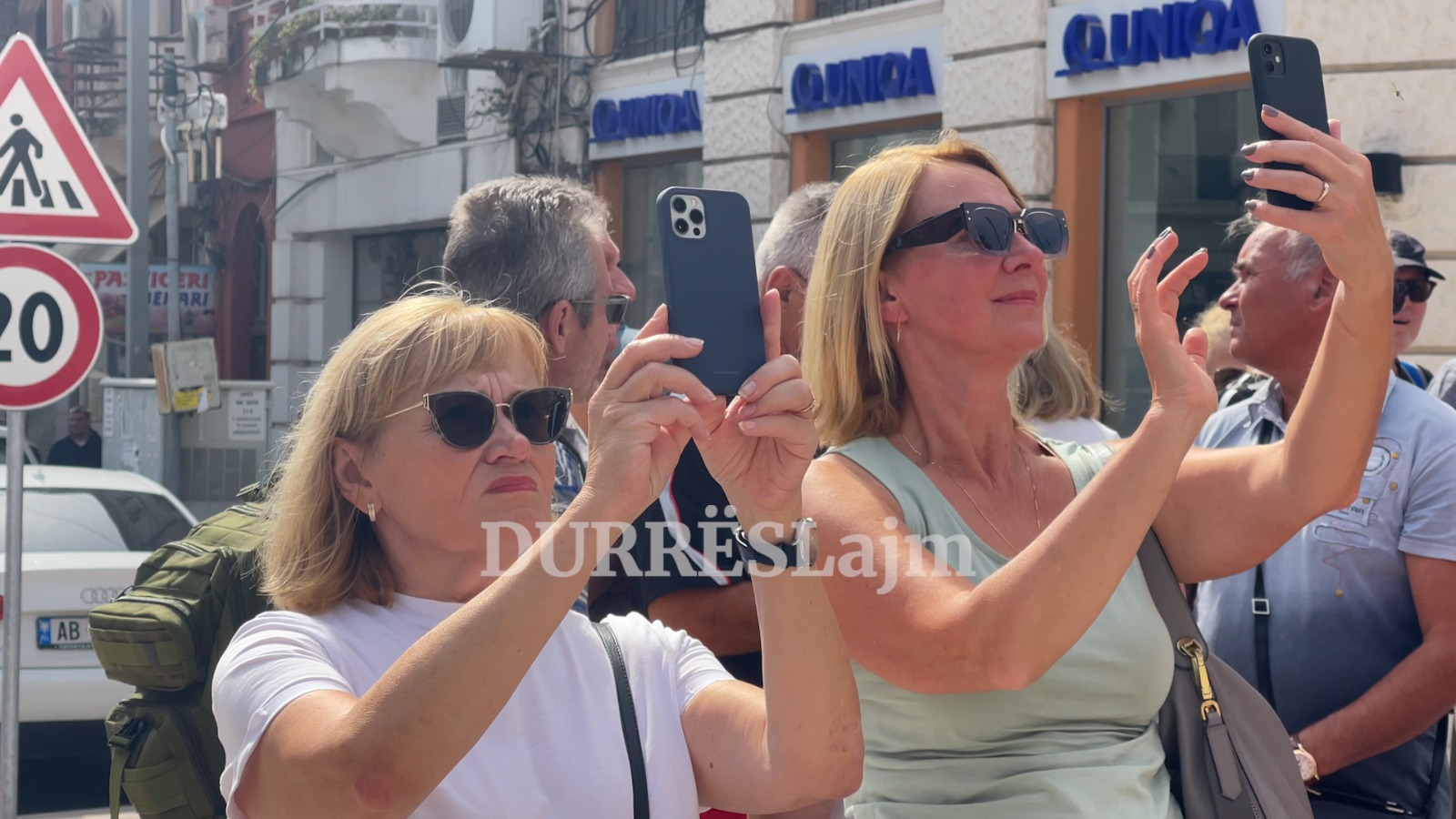 Në Durrës po bëhet “turizëm strategjik”, pse preferohet në vjeshtë qyteti bregdetar (VIDEO)