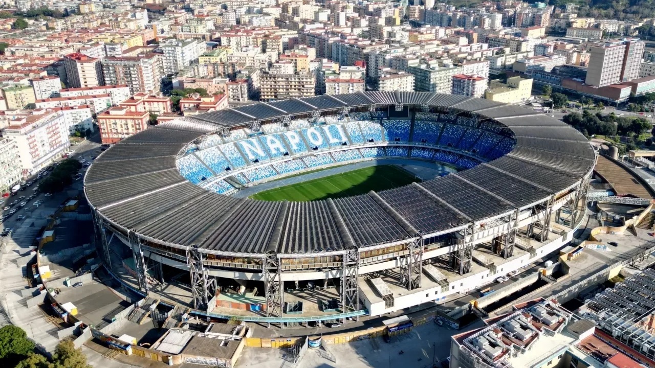 Tragjedi në stadiumin “Maradona”, gjendet i vdekur një 42-vjeçar