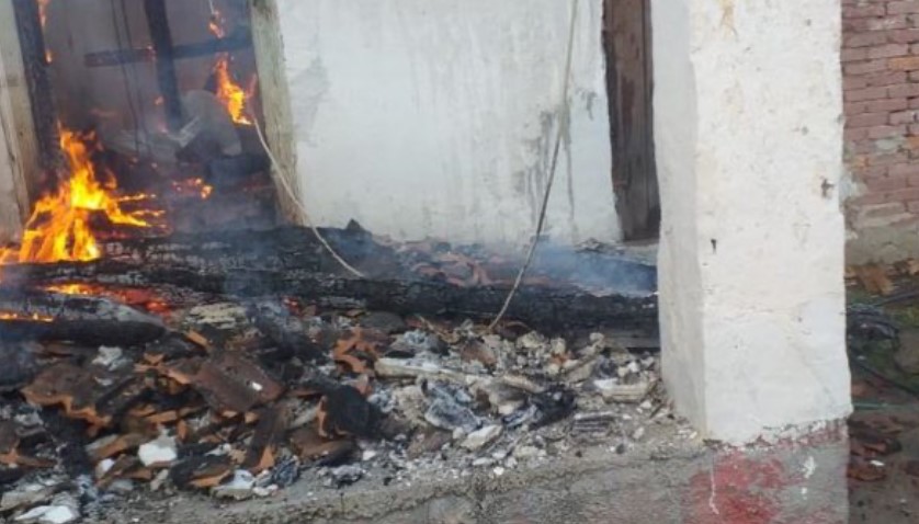 Merr flakë banesa e dy të moshuarve