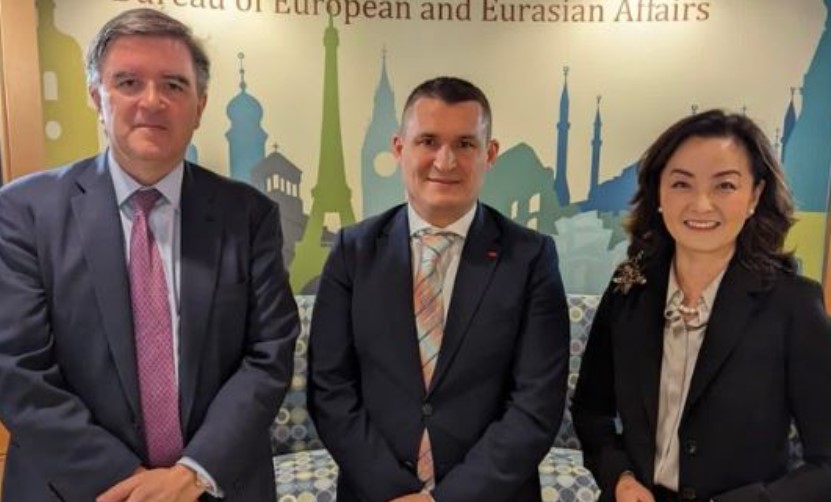 Zyrtari i lartë amerikan në krah të Dumanit: Reforma në drejtësi po jep rezultate konkrete në Shqipëri